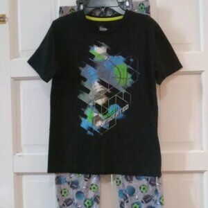 Sleep On It Boy's Pajama Set